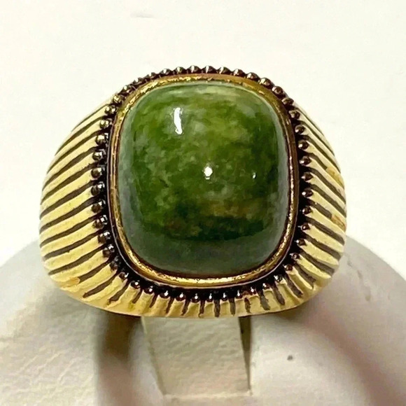10 K GOLD FILLED RING WITH GREEN LAPIS STONE - Picture 1 of 10